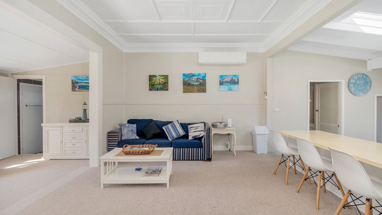 Photo of Livingroom in Erowal Bay