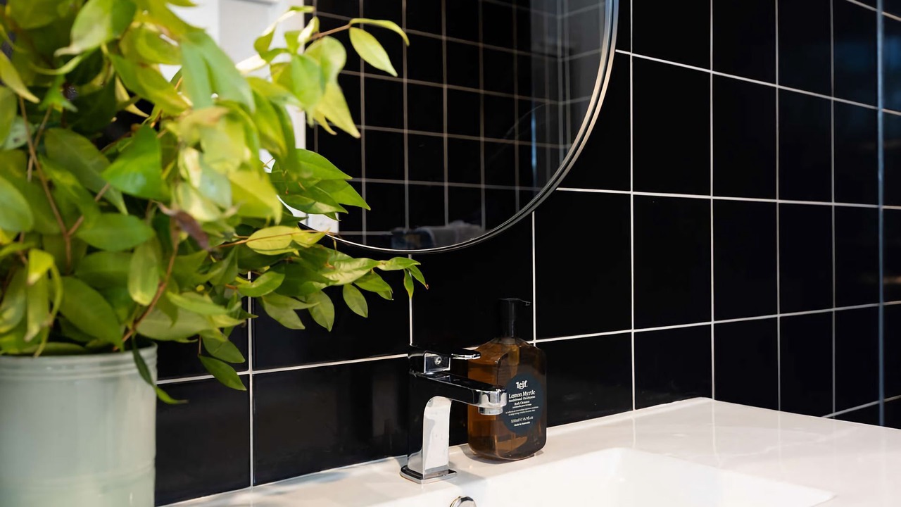 Photo of Bathroom in Narrawallee