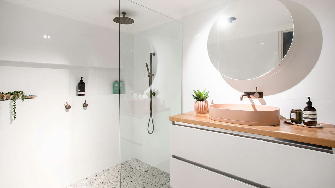 Photo of Bathroom in Mollymook Beach