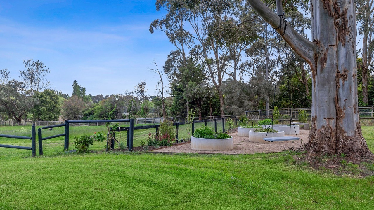 Photo of Outdoor in Merricks North