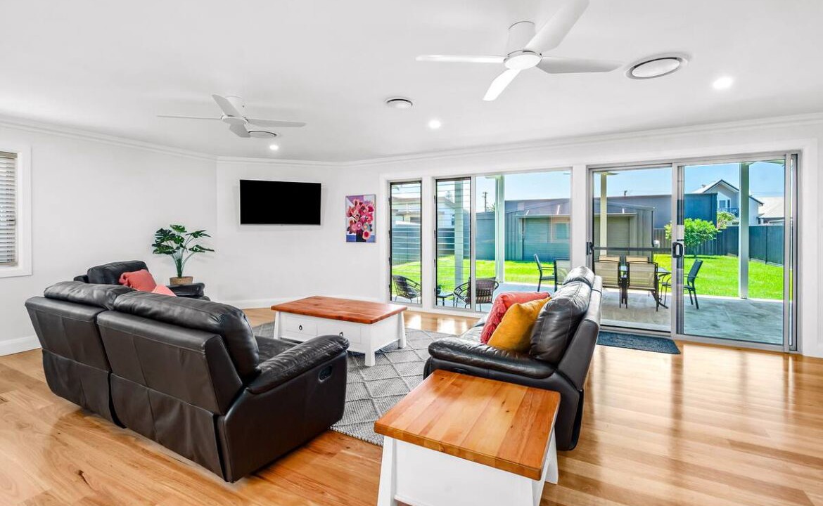 Photo of Livingroom in Blacksmiths