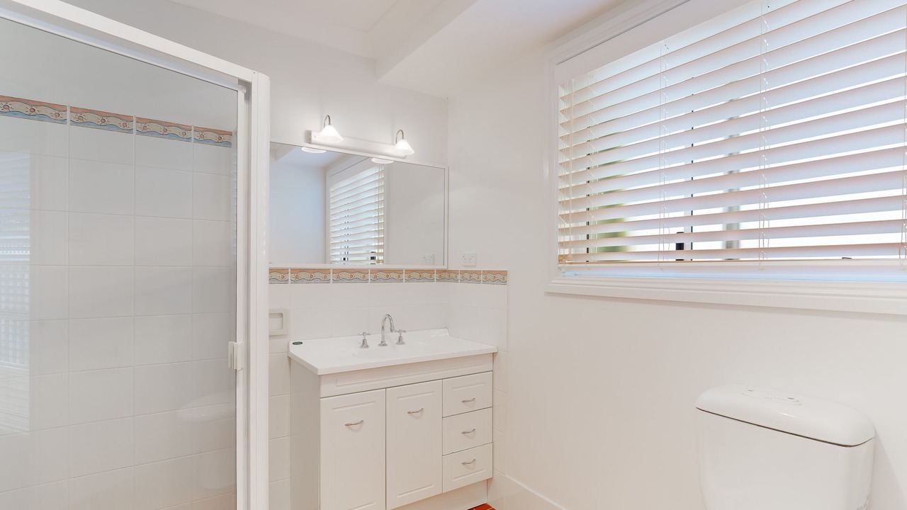 Photo of Bathroom in Salamander Bay