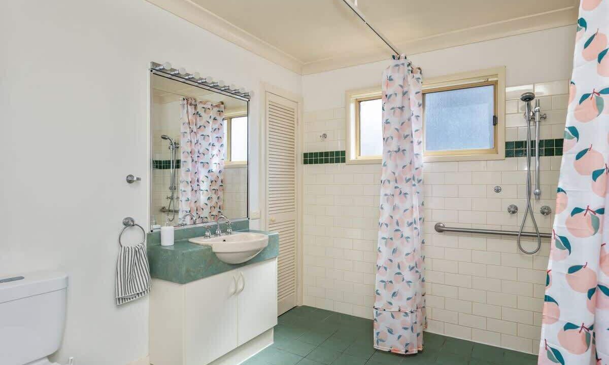 Photo of Bathroom in Ulladulla