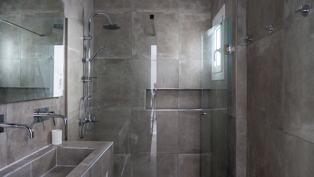 Photo of Bathroom in Parikia