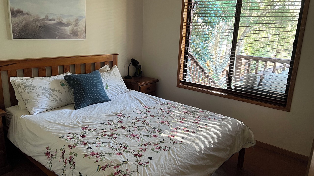 Photo of Bedroom in Rosedale