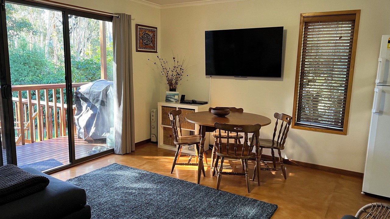 Photo of Livingroom in Rosedale