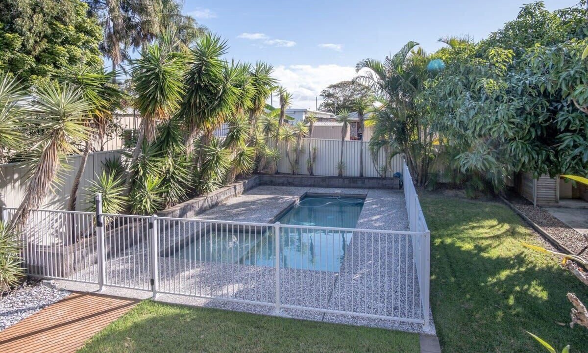 Photo of Outdoor in Moffat Beach