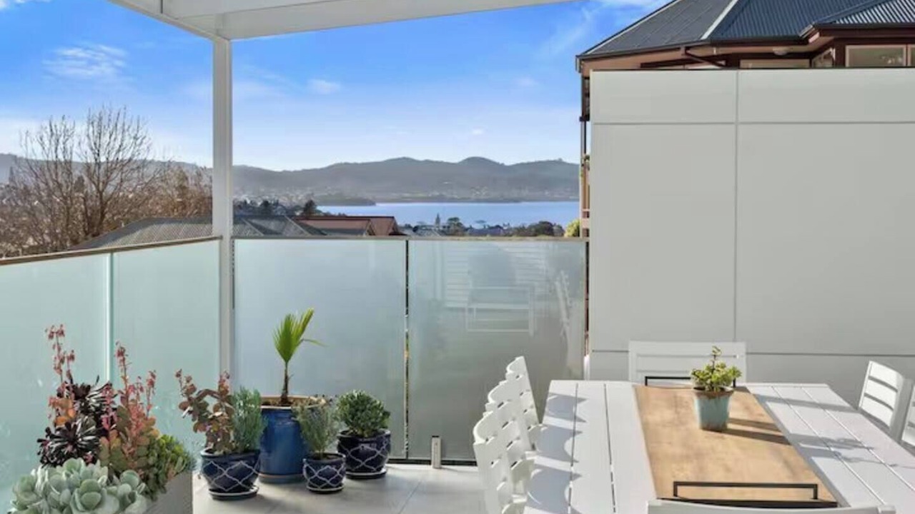 Photo of Outdoor in Sandy Bay