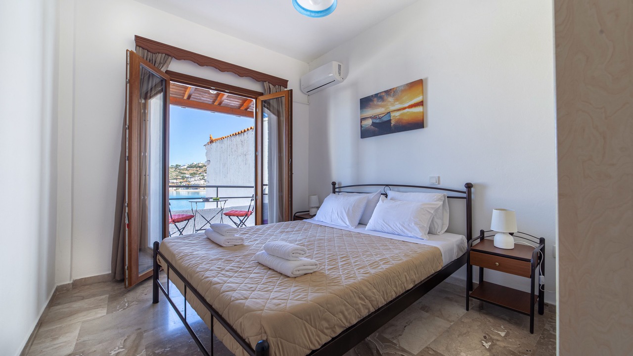 Photo of Bedroom in Batsi