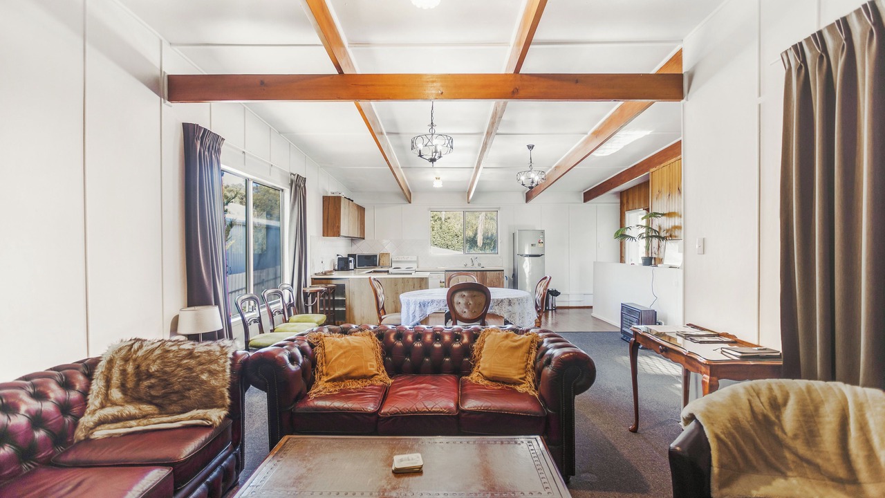 Photo of Livingroom in Riverglades