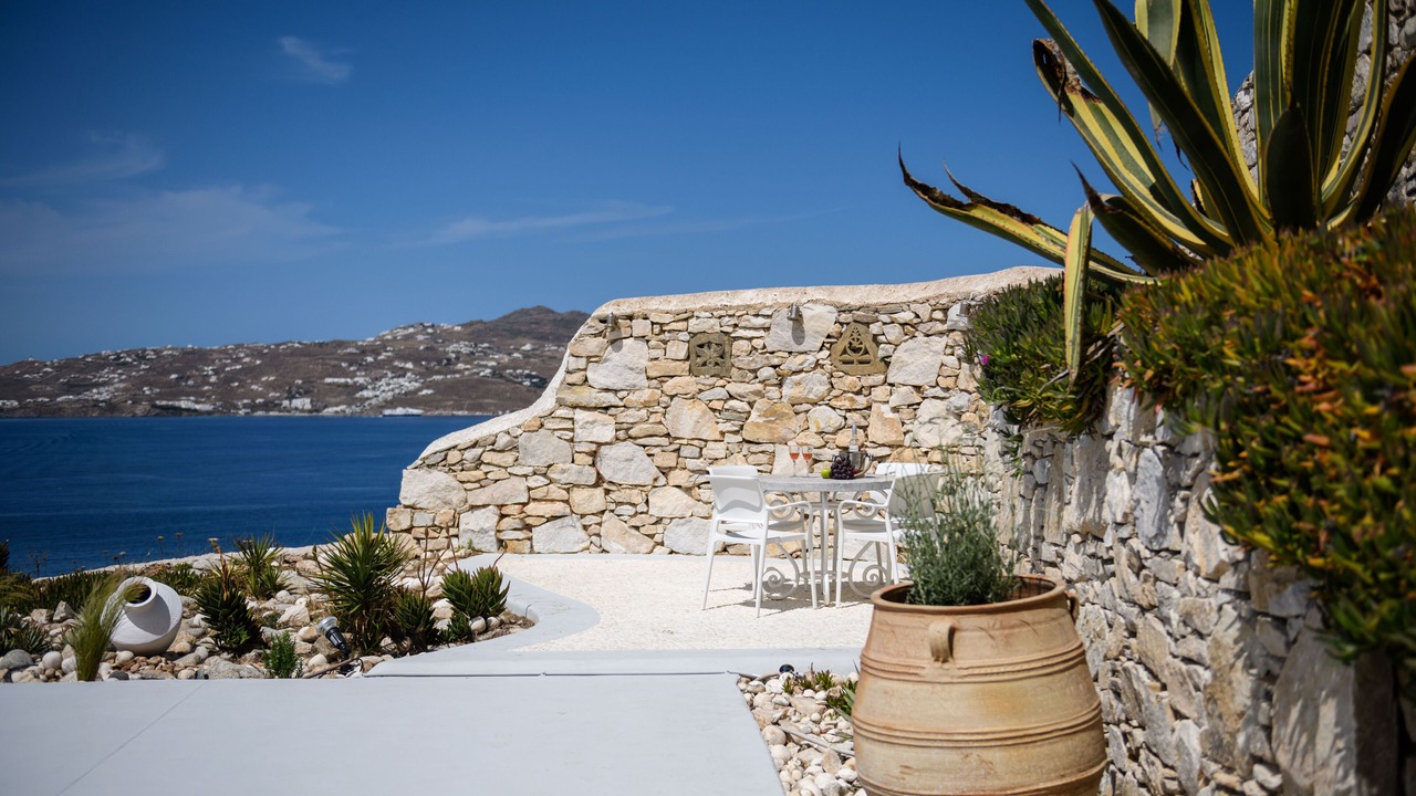 Photo of Outdoor in Kanalia