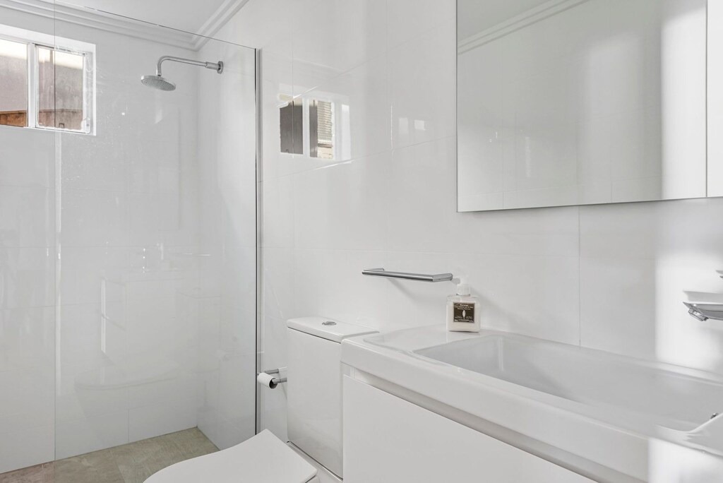 Photo of Bathroom in Kings Point