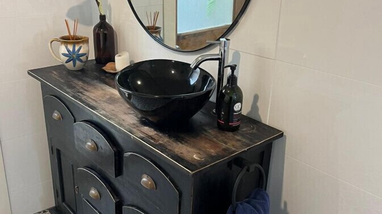 Photo of Bathroom in Booker Bay