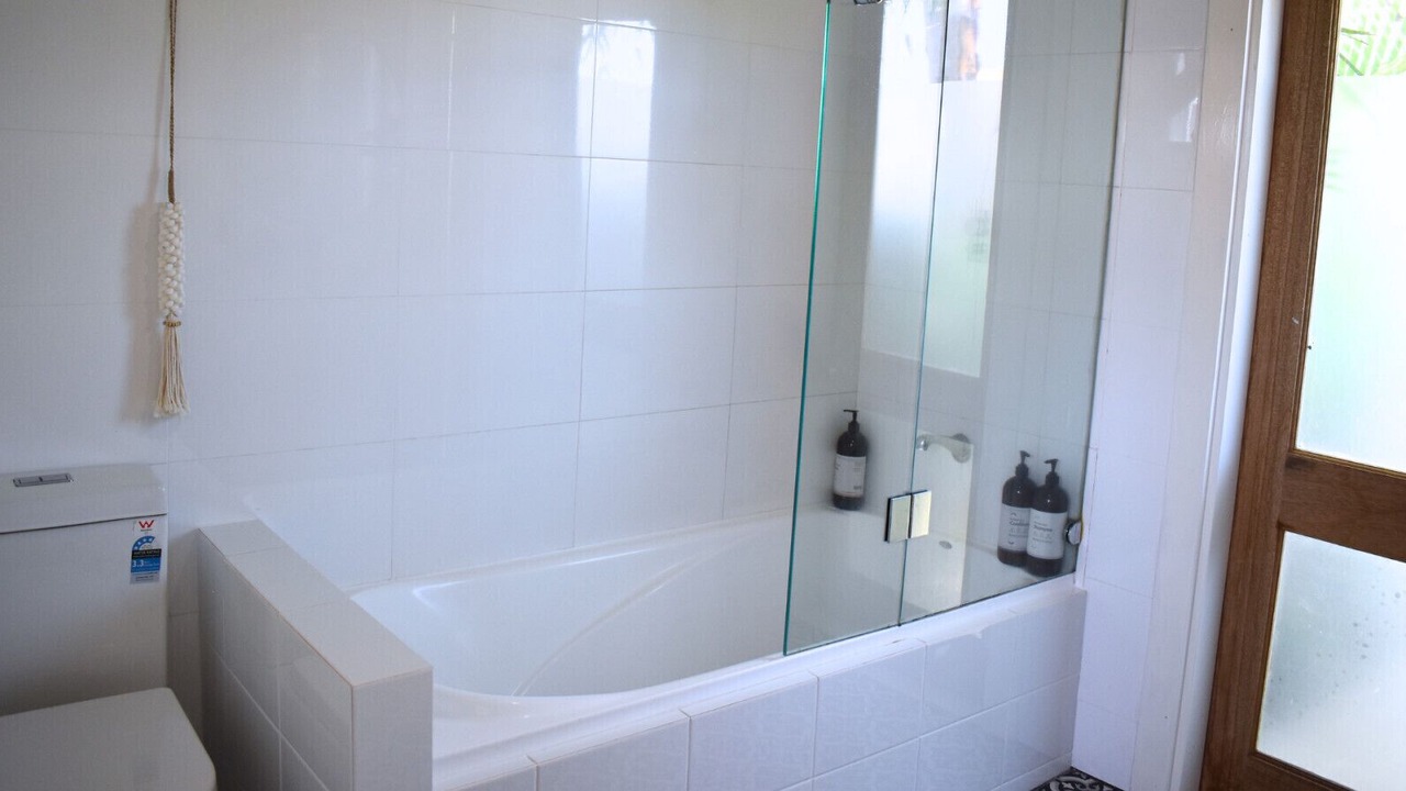 Photo of Bathroom in Booker Bay