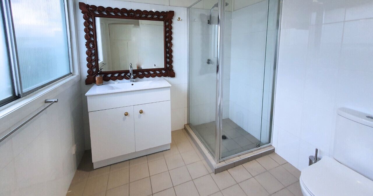 Photo of Bathroom in Booker Bay