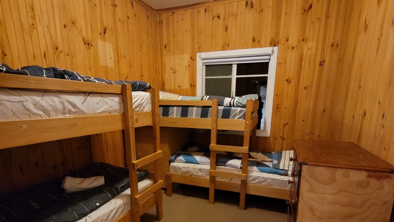 Photo of Bedroom in Sawmill Settlement