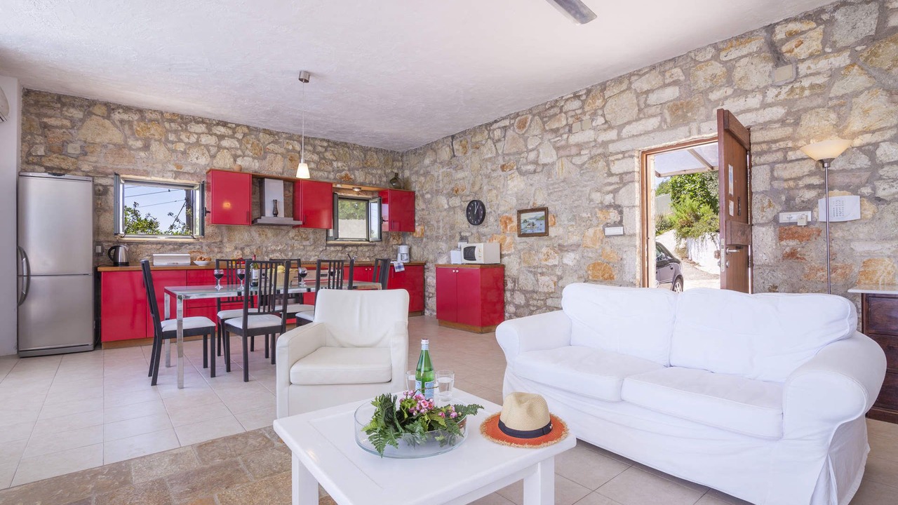 Photo of Livingroom in Petaleia