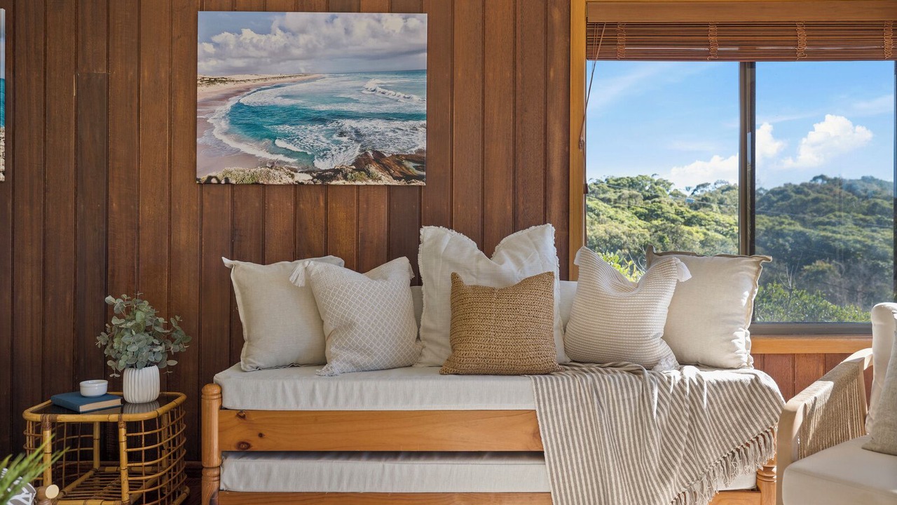Photo of Livingroom in Valla Beach