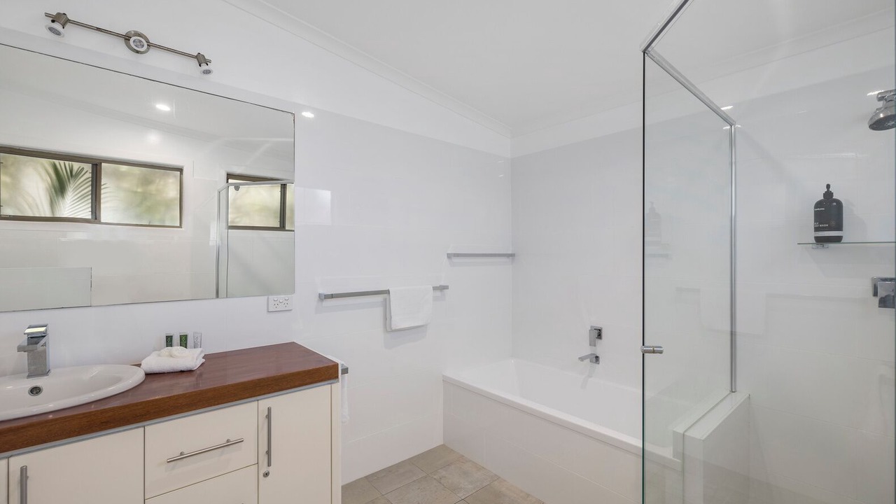 Photo of Bathroom in Valla Beach