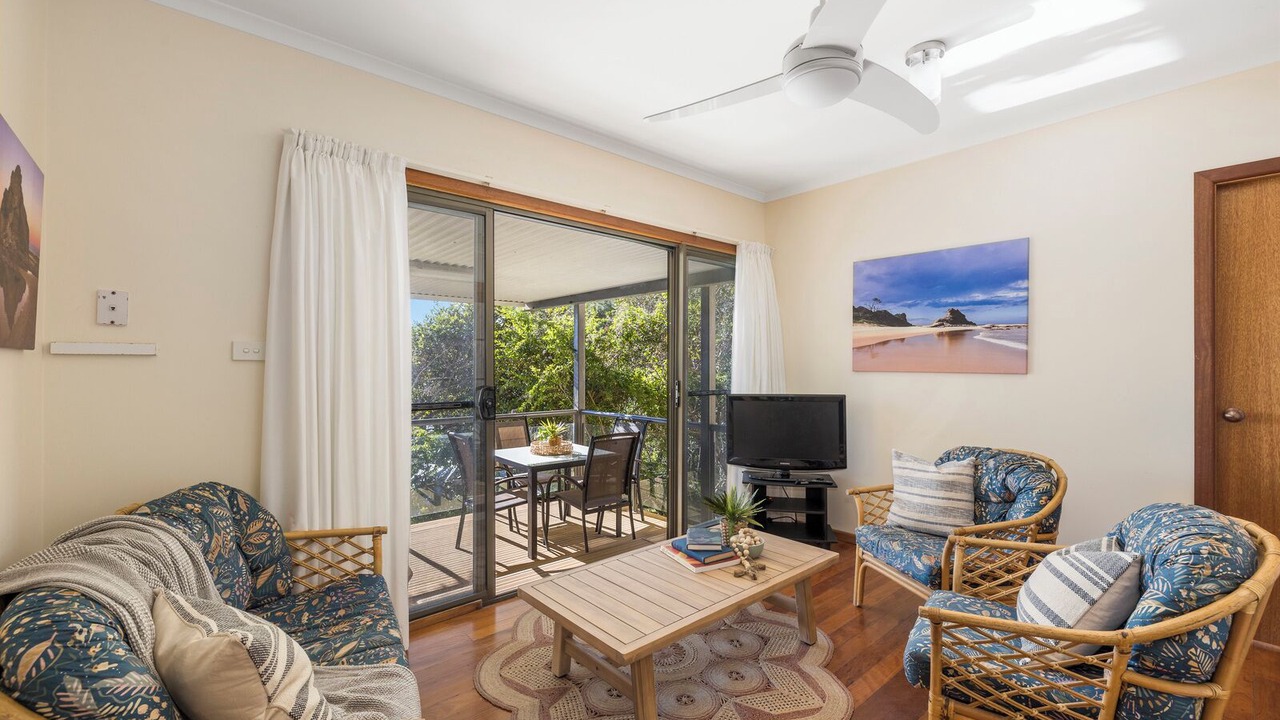 Photo of Livingroom in Valla Beach