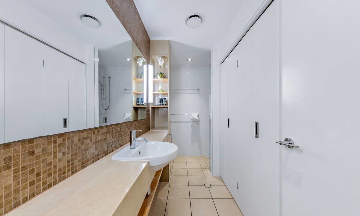 Photo of Bathroom in Airlie Beach