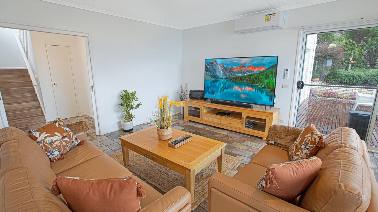 Photo of Livingroom in Lakes Entrance