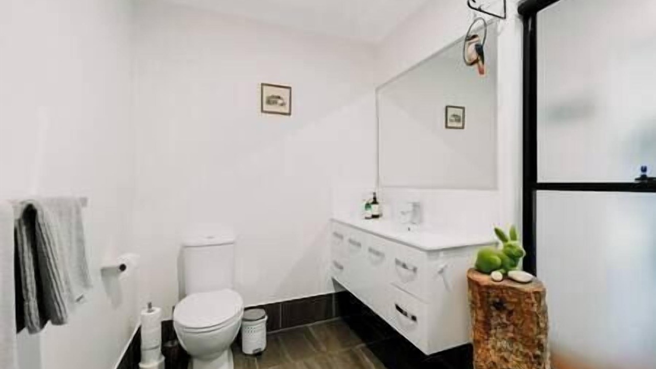 Photo of Bathroom in Cainbable