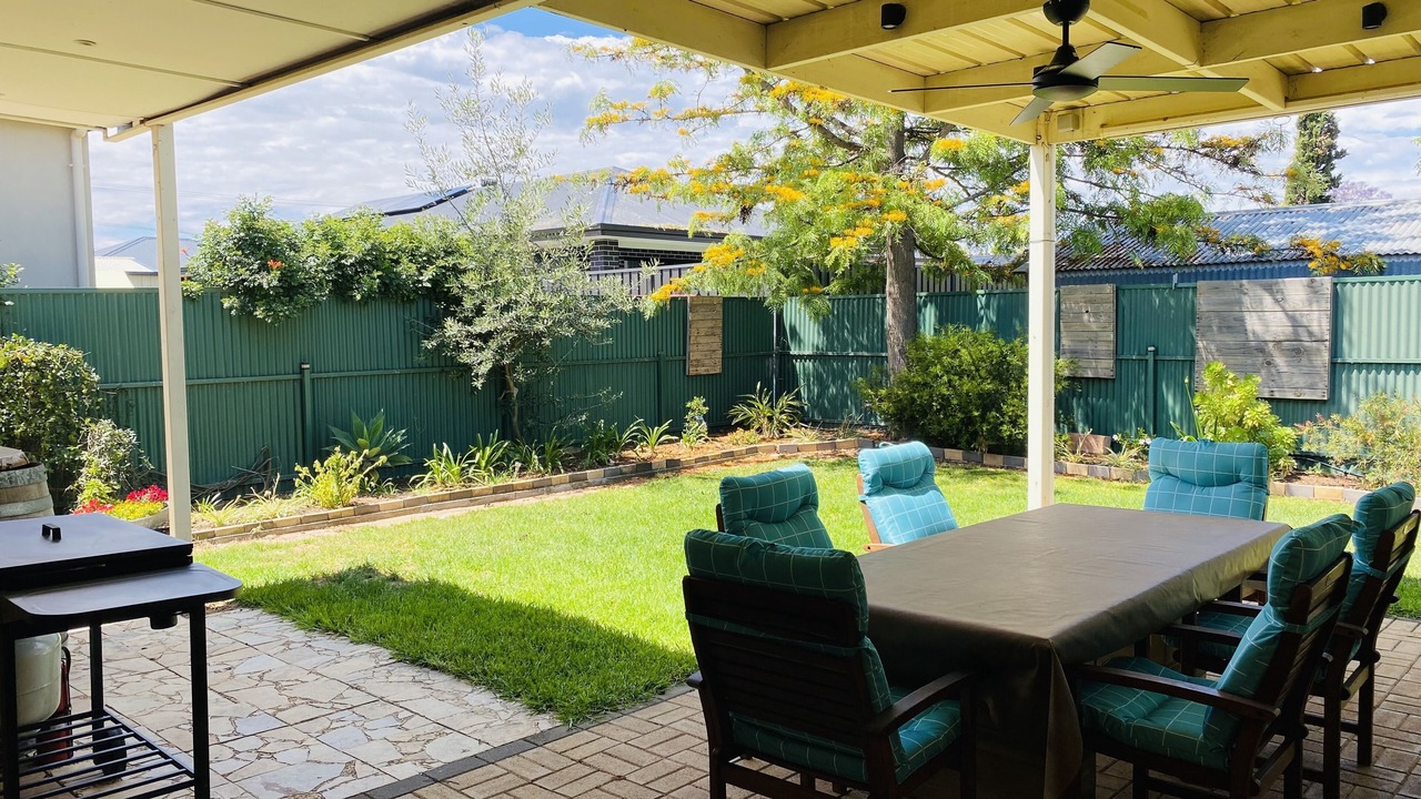 Photo of Outdoor in Novar Gardens