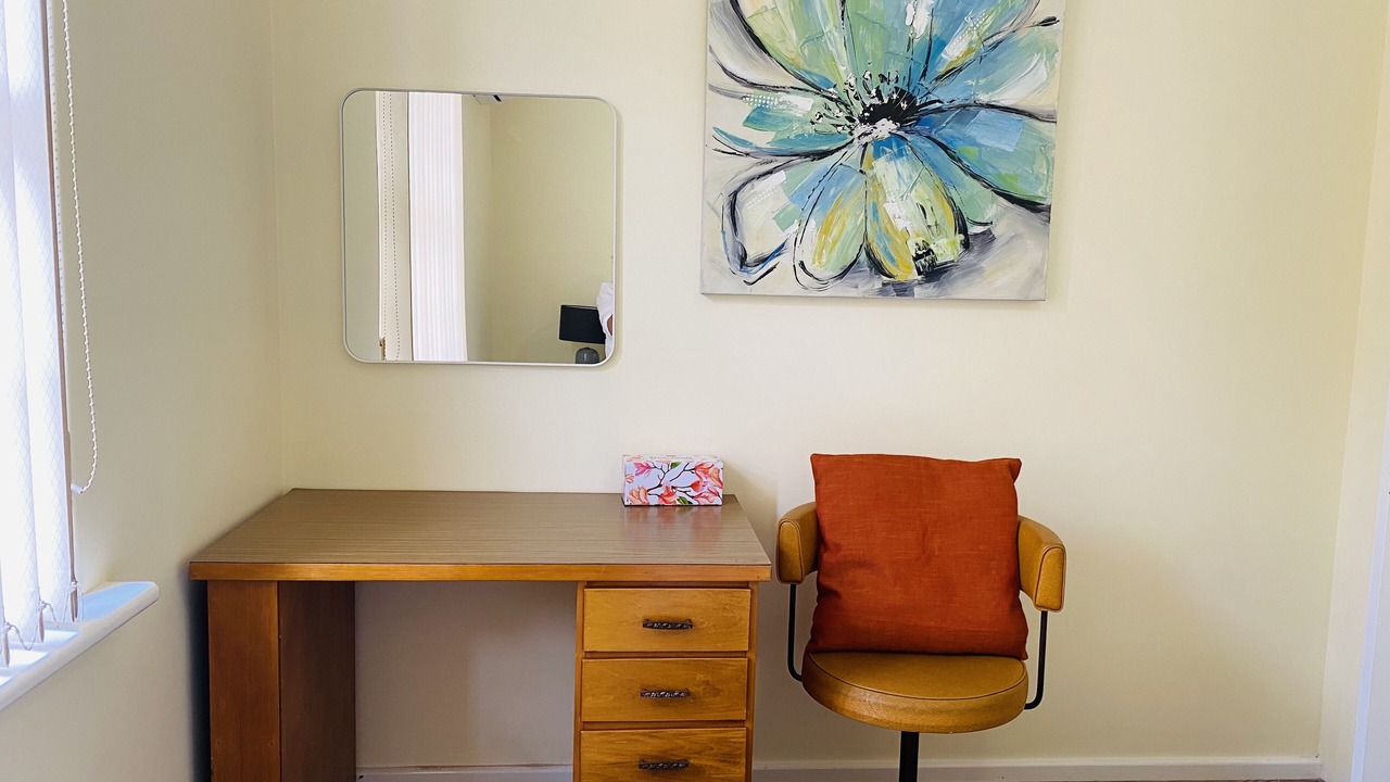 Photo of Bedroom in Novar Gardens