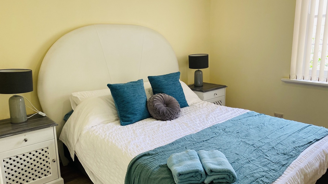 Photo of Bedroom in Novar Gardens