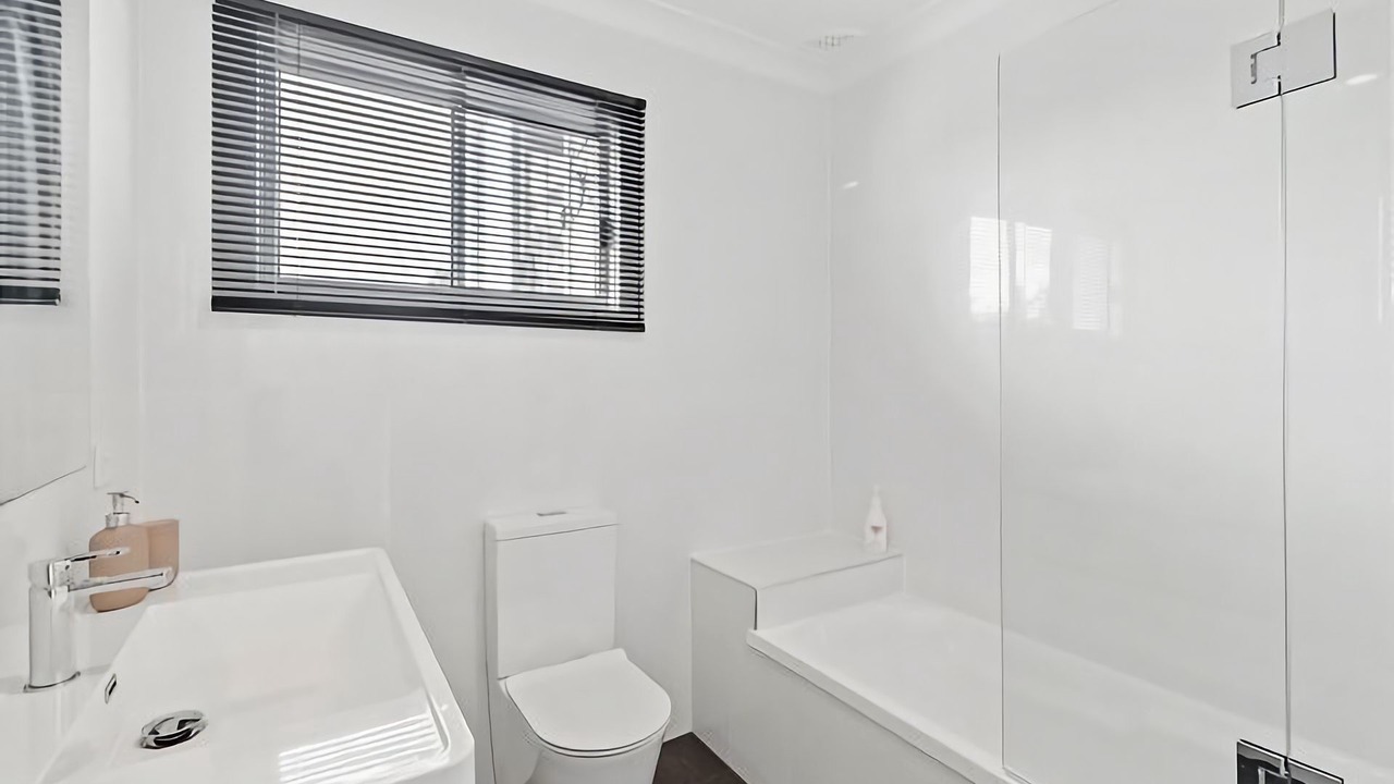 Photo of Bathroom in Batehaven