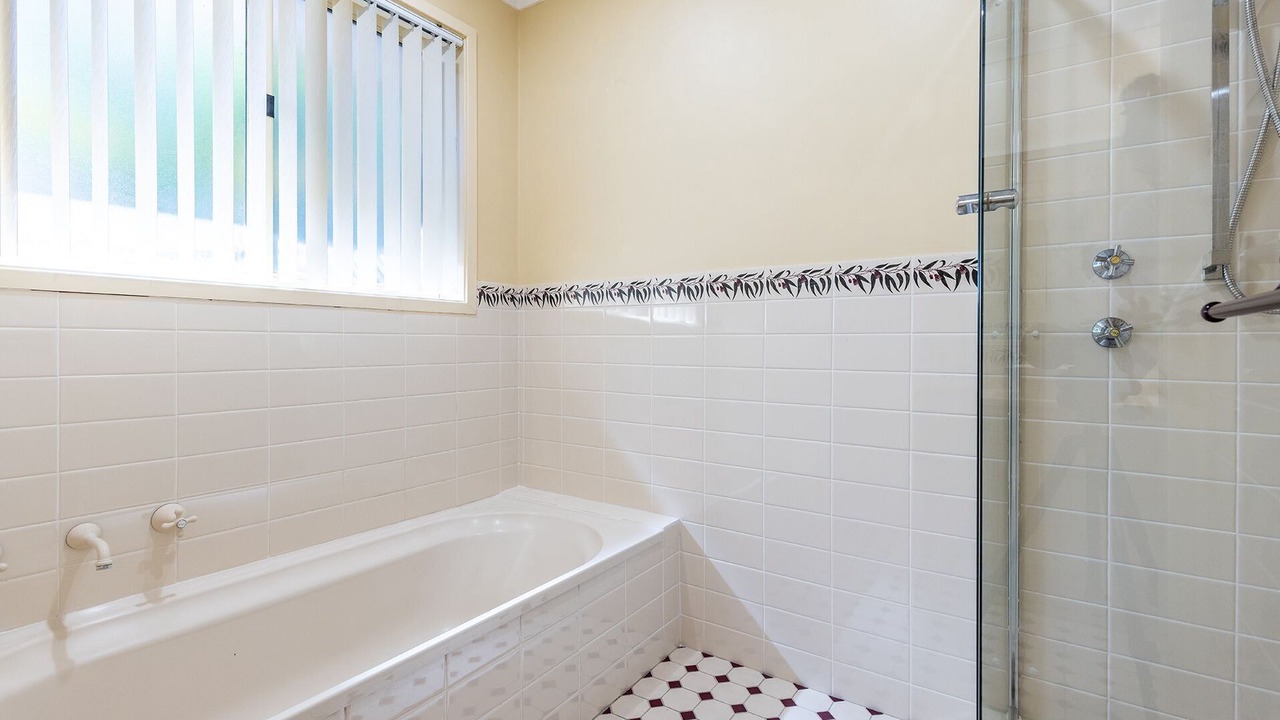 Photo of Bathroom in Salamander Bay