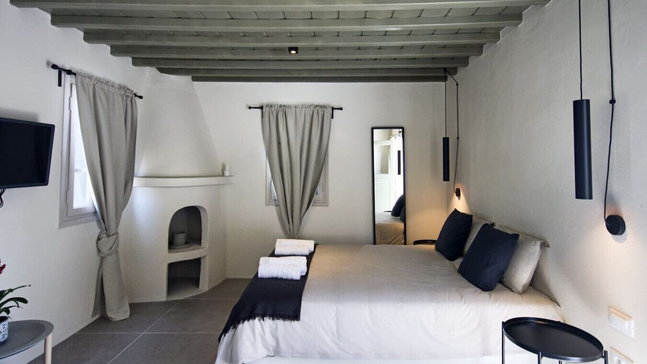 Photo of Bedroom in Mykonos Town