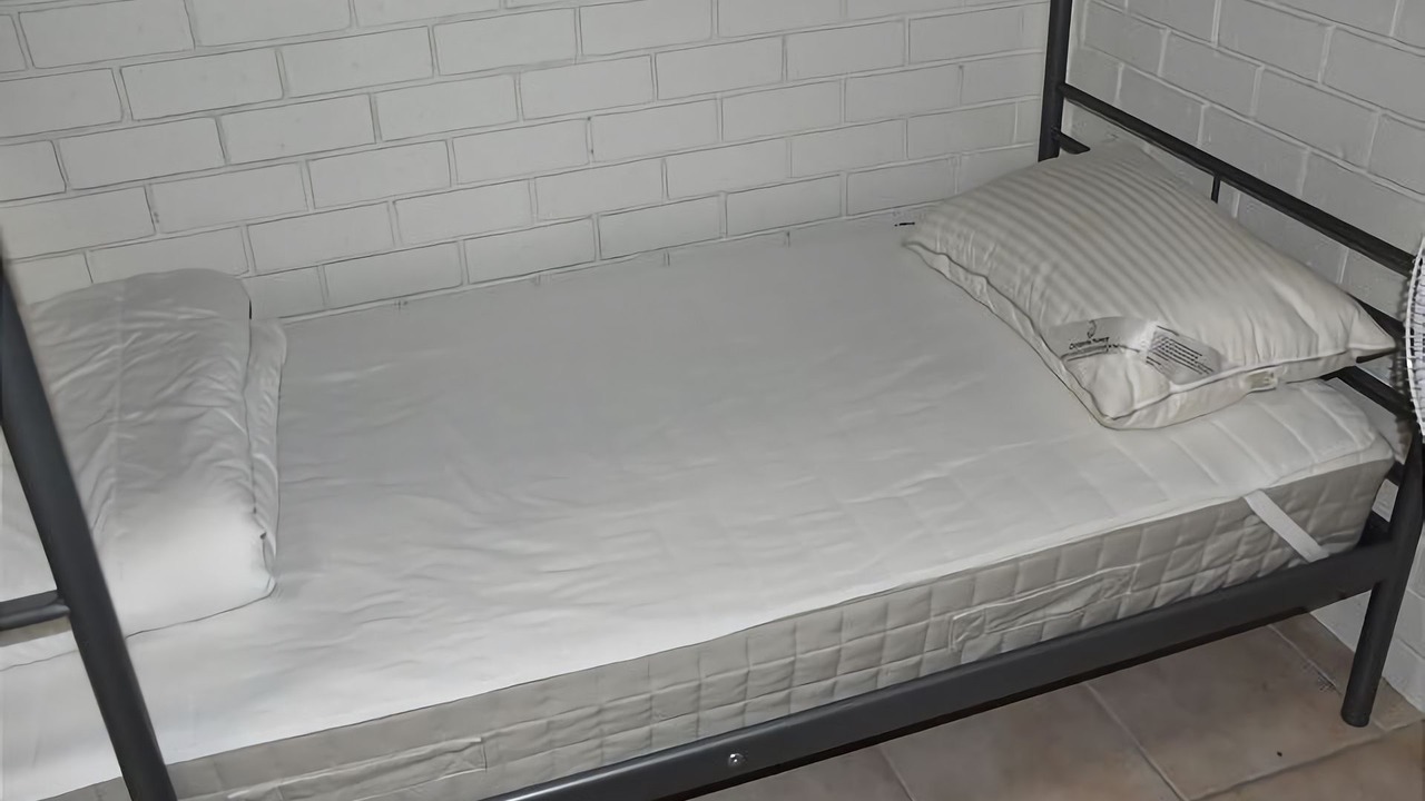 Photo of Bedroom in Surf Beach