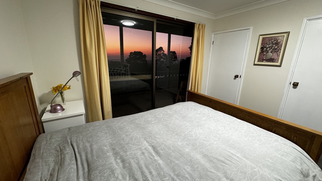Photo of Bedroom in Bowen Mountain