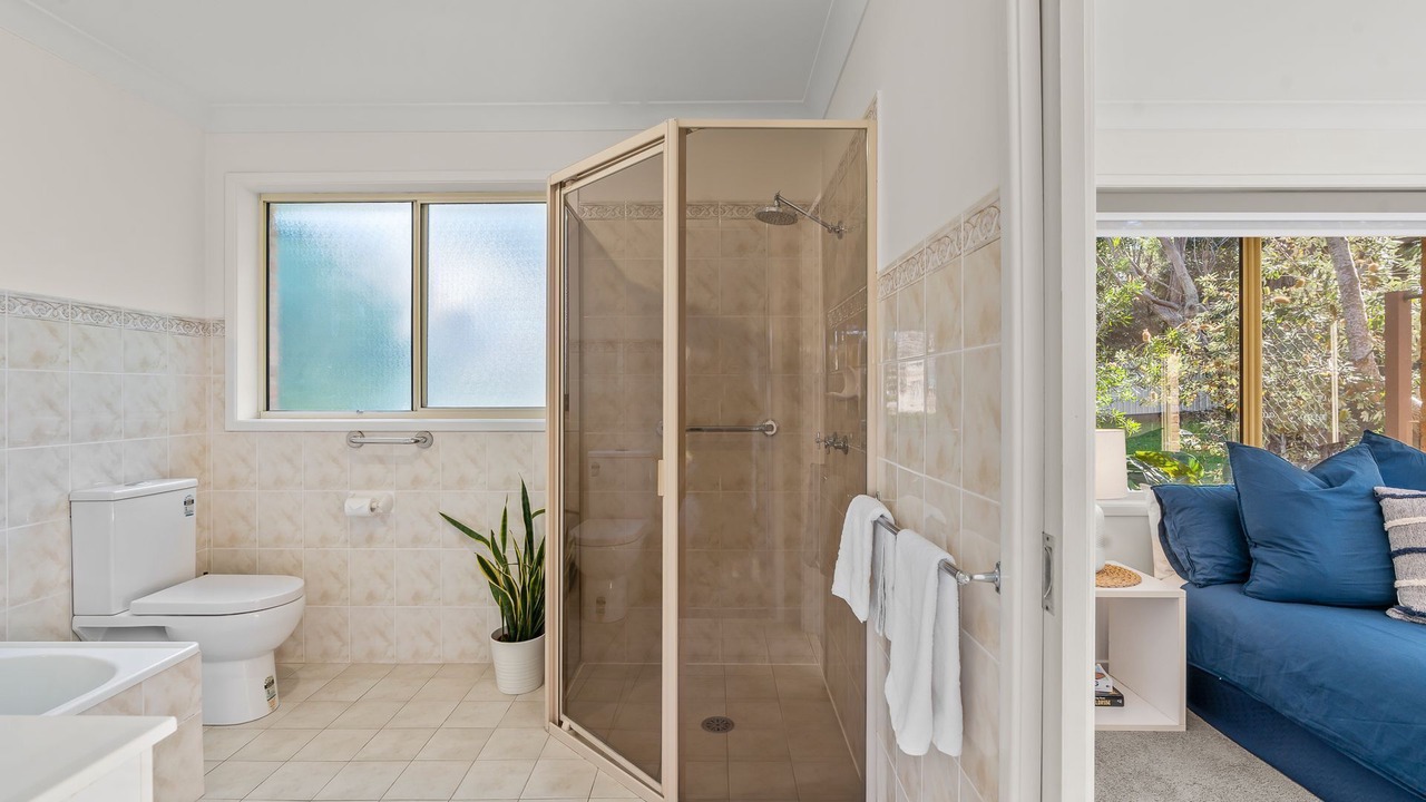 Photo of Bathroom in Mollymook Beach