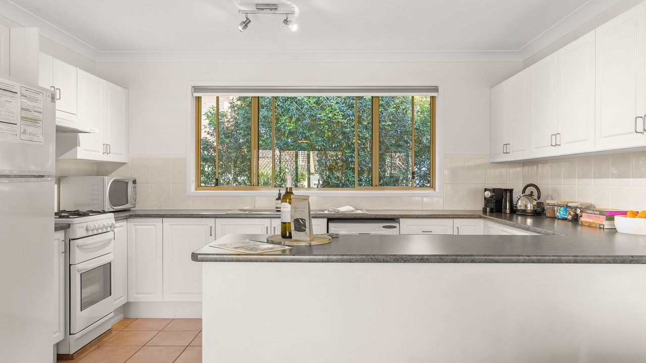 Photo of Kitchen in Mollymook Beach
