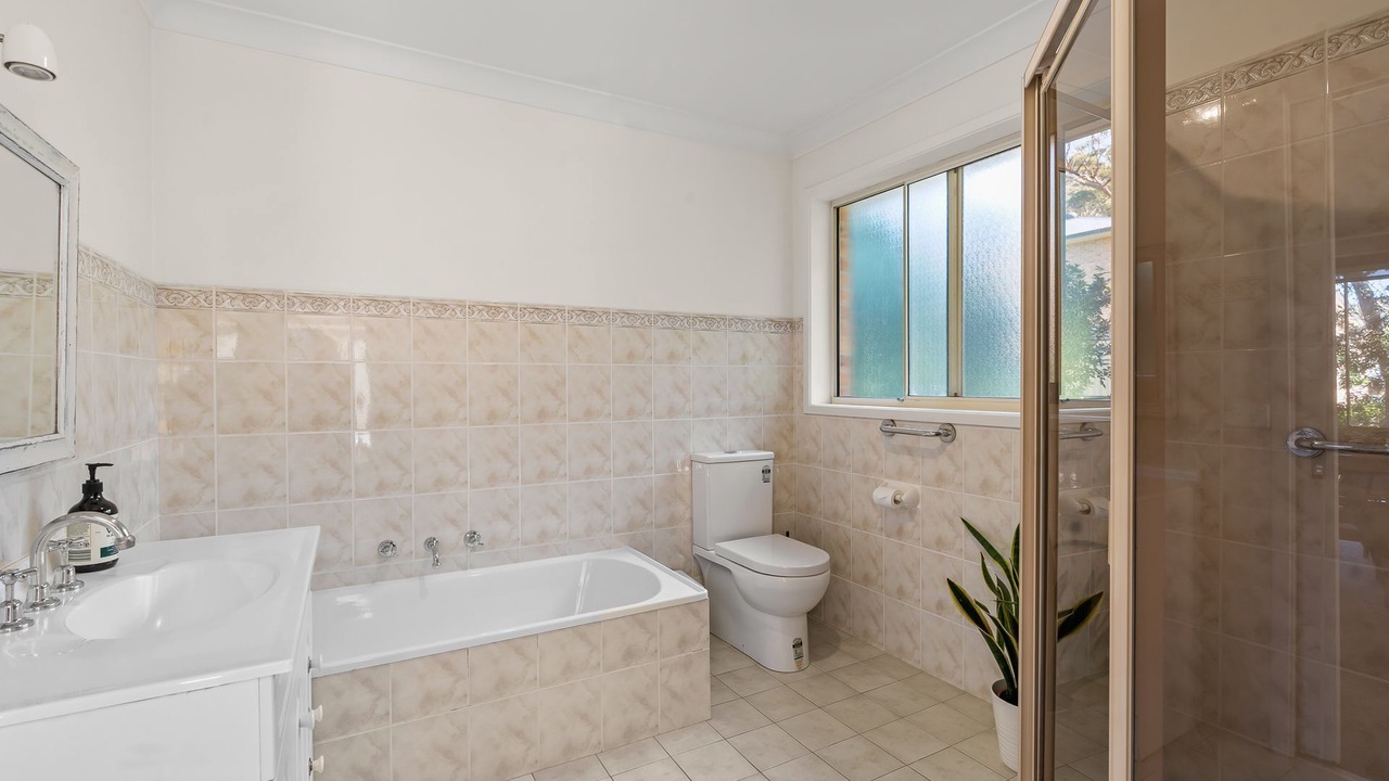 Photo of Bathroom in Mollymook Beach