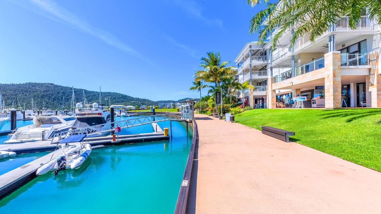 Photo of Others in Airlie Beach