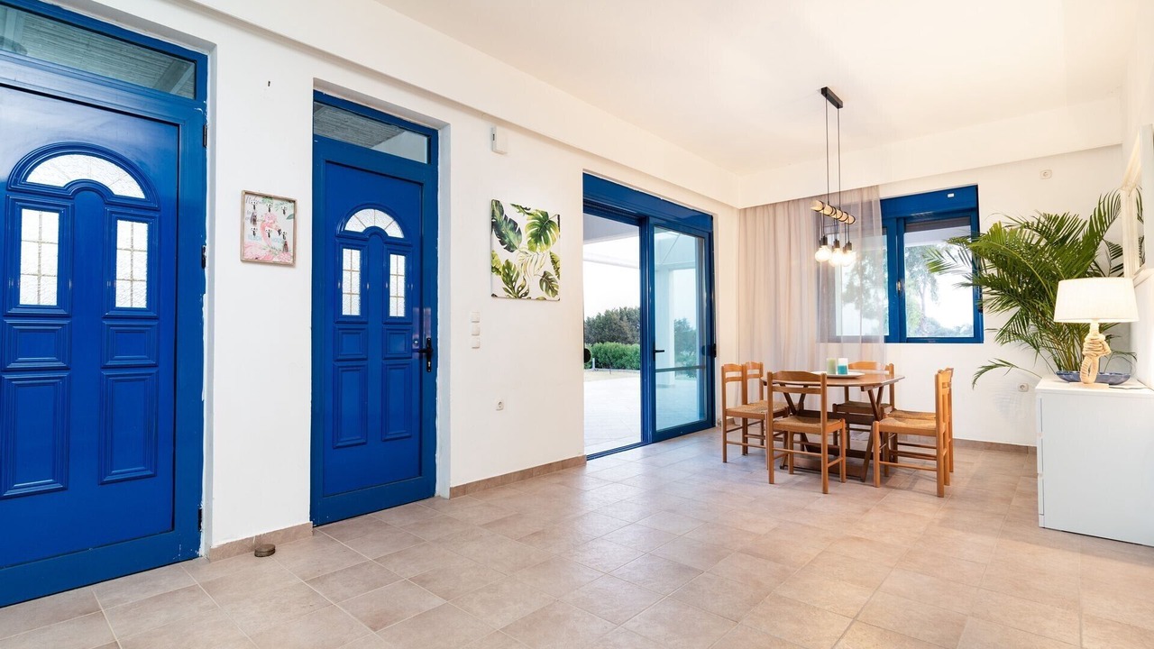 Photo of Bedroom in Lahania