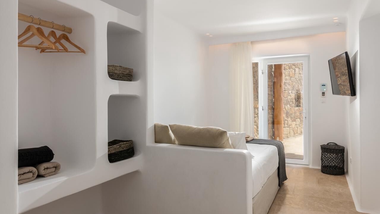 Photo of Bedroom in Faros Armenistis