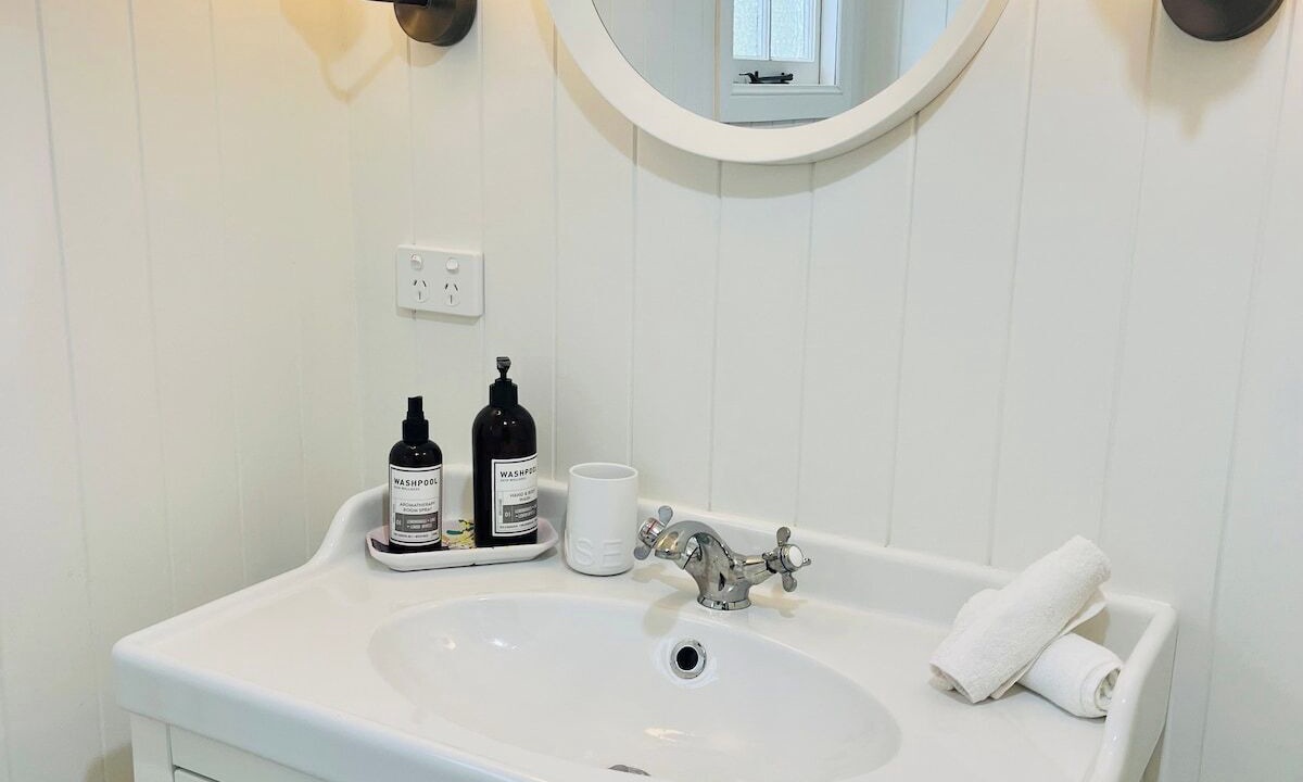Photo of Bathroom in Stanthorpe