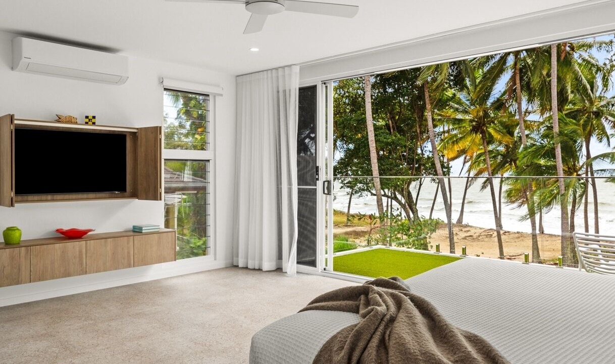 Photo of Bedroom in Oak Beach