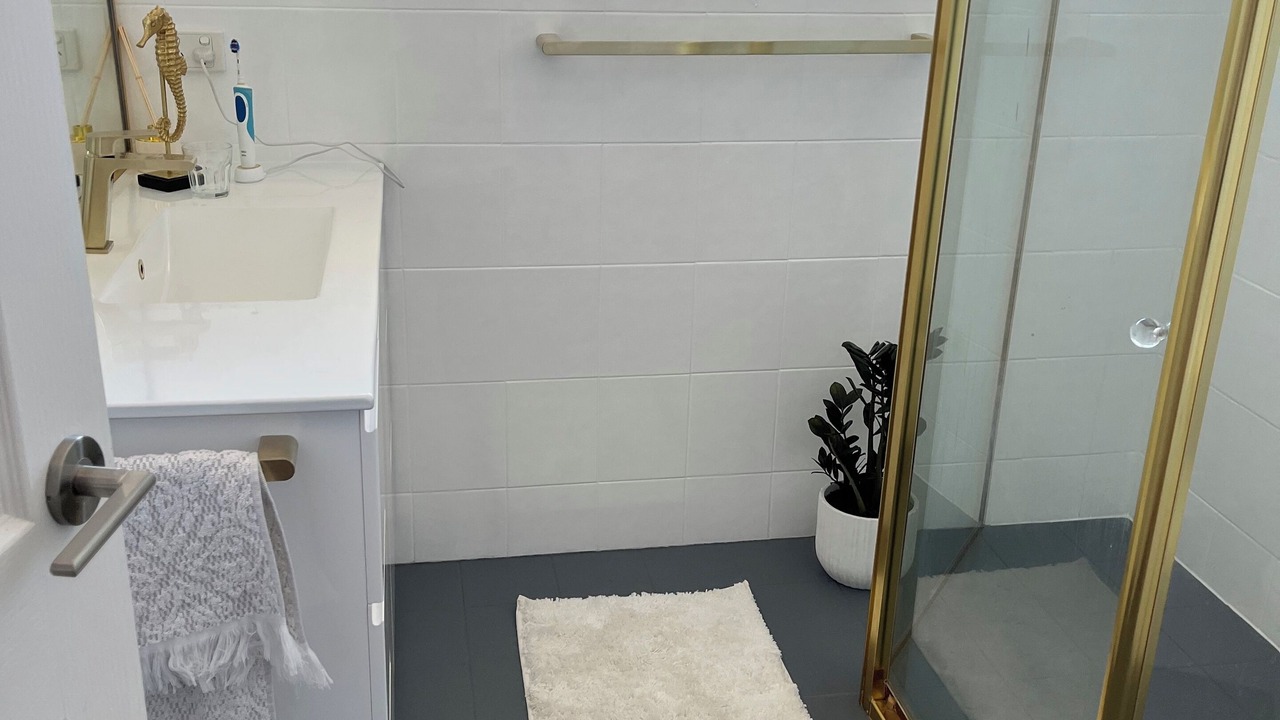 Photo of Bathroom in The Entrance