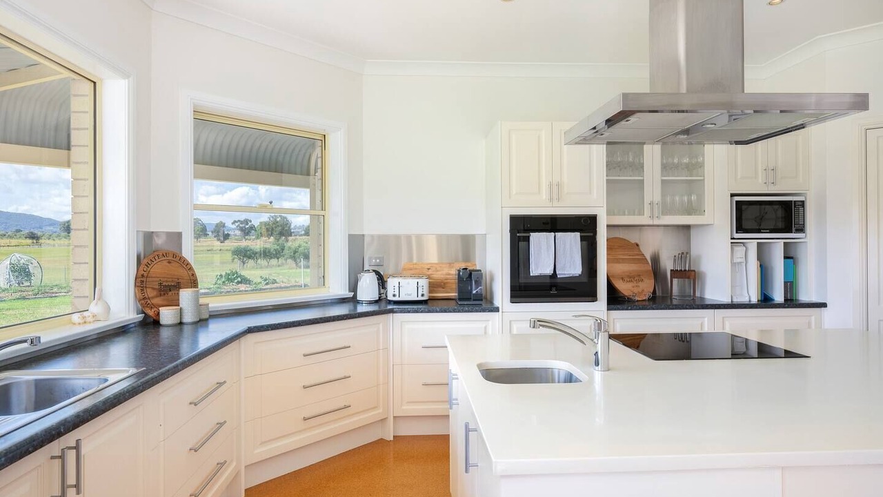 Photo of Kitchen in Erudgere