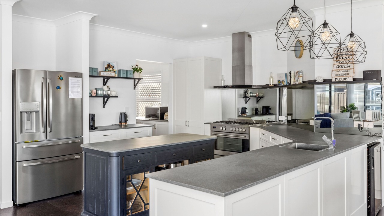 Photo of Kitchen in Banksia Beach