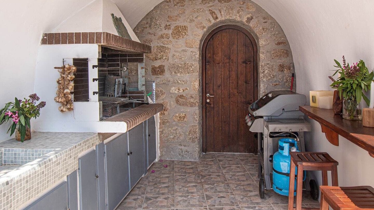 Photo of Kitchen in Ornos