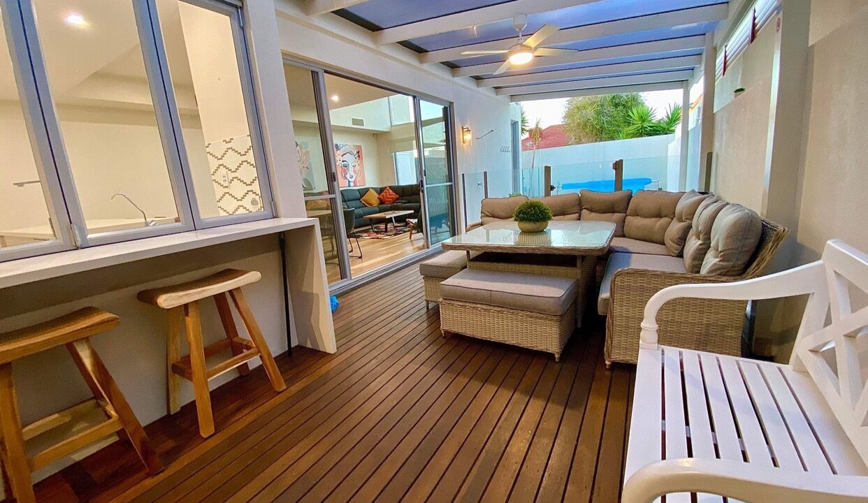 Photo of Patio Balcony in West Beach