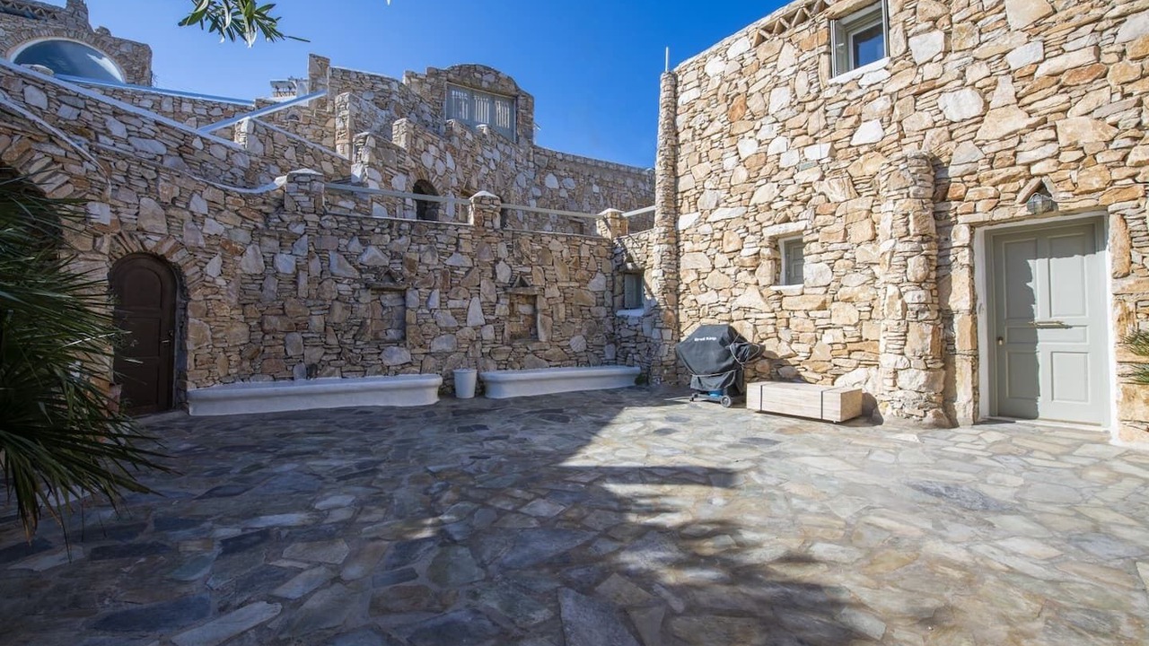 Photo of Patio Balcony in Kanalia