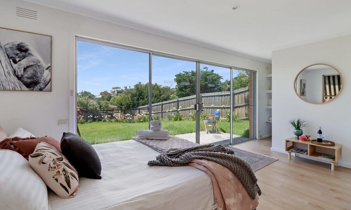 Photo of Others in Highton